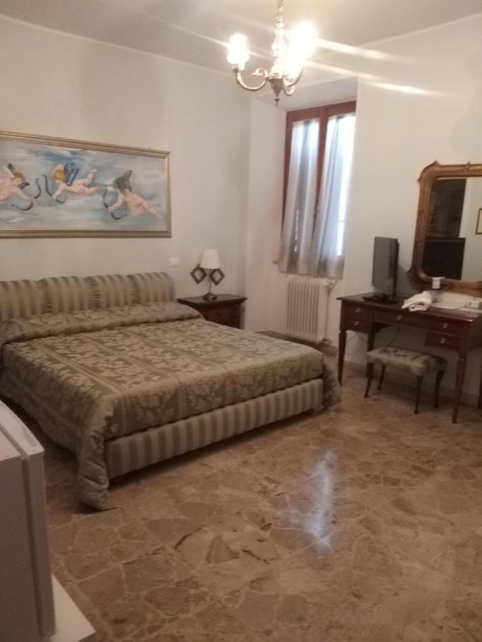 Antica Casa Di Famiglia * Castiglione del Lago